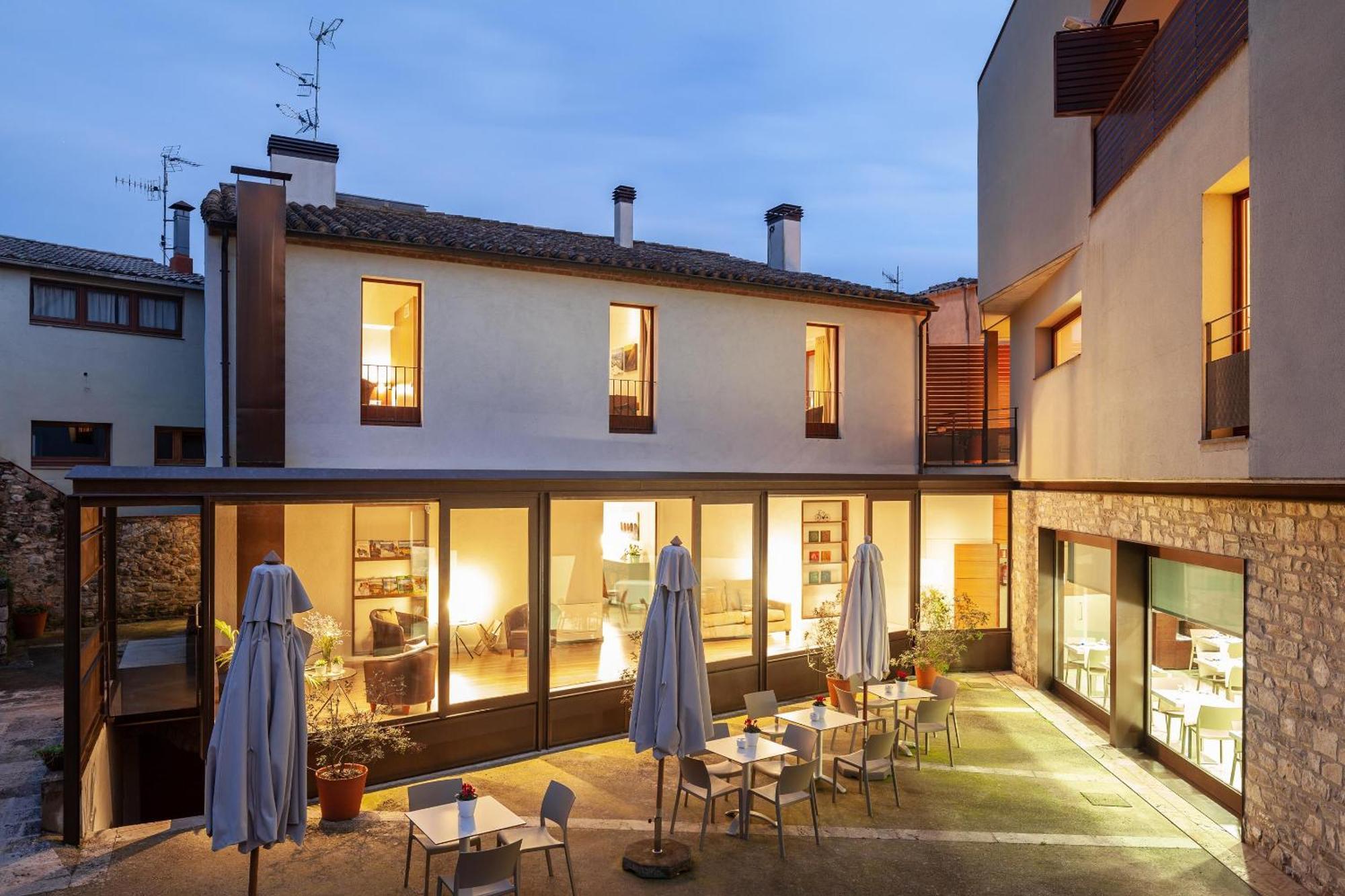 فندق Casa Marcial (Adults Only) Besalú المظهر الخارجي الصورة